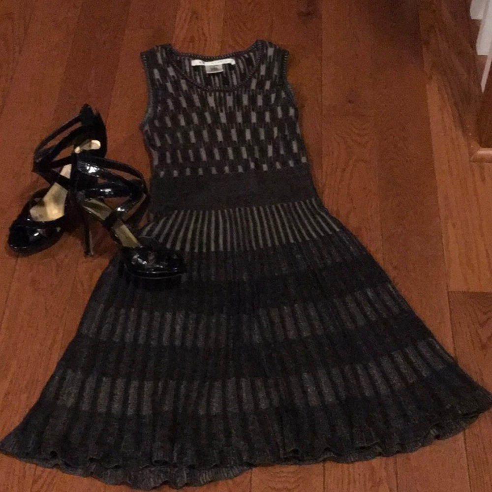 Max Studio. Sweater dress. Very pretty